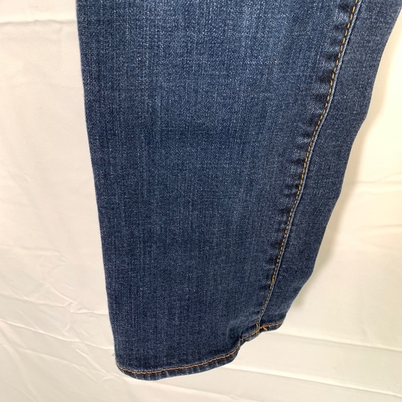 American Eagle ARTIST Low Rise Distressed Jeans 4 - Picture 4 of 16